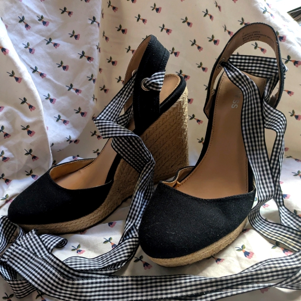 Express 7 wedge lace-up espadrilles